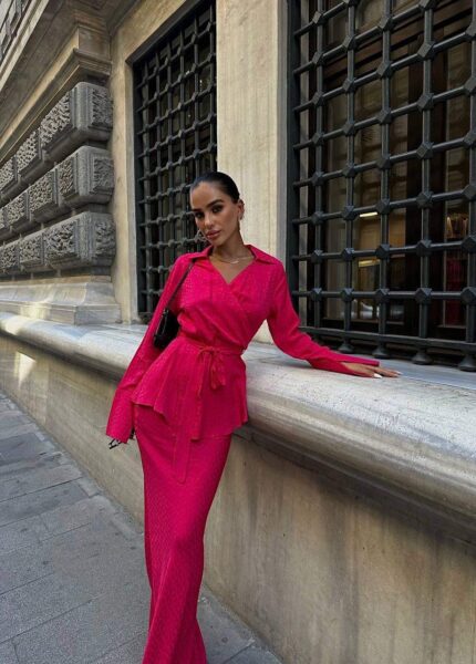 4044-3 JAKARETEKLİ TAKIM-KARAKTER DESEN KREM