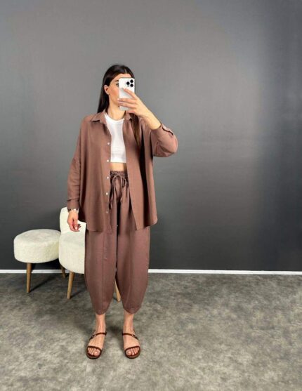 3565 PLASTİK DÜĞMELİ KETEN TAKIM AÇIK BEJ