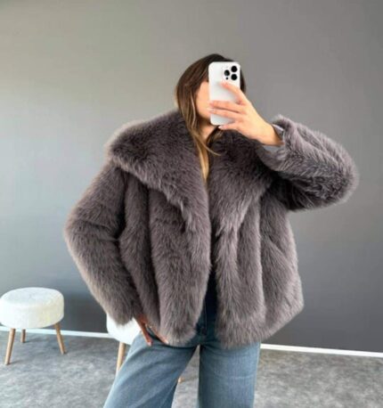 4060 TÜYLÜ KISA KABAN BEYAZ